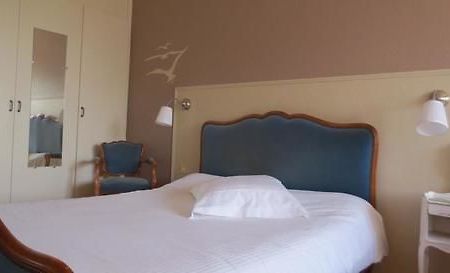 Logis L'Auberge Du Gros Silly-sur-Nied 외부 사진