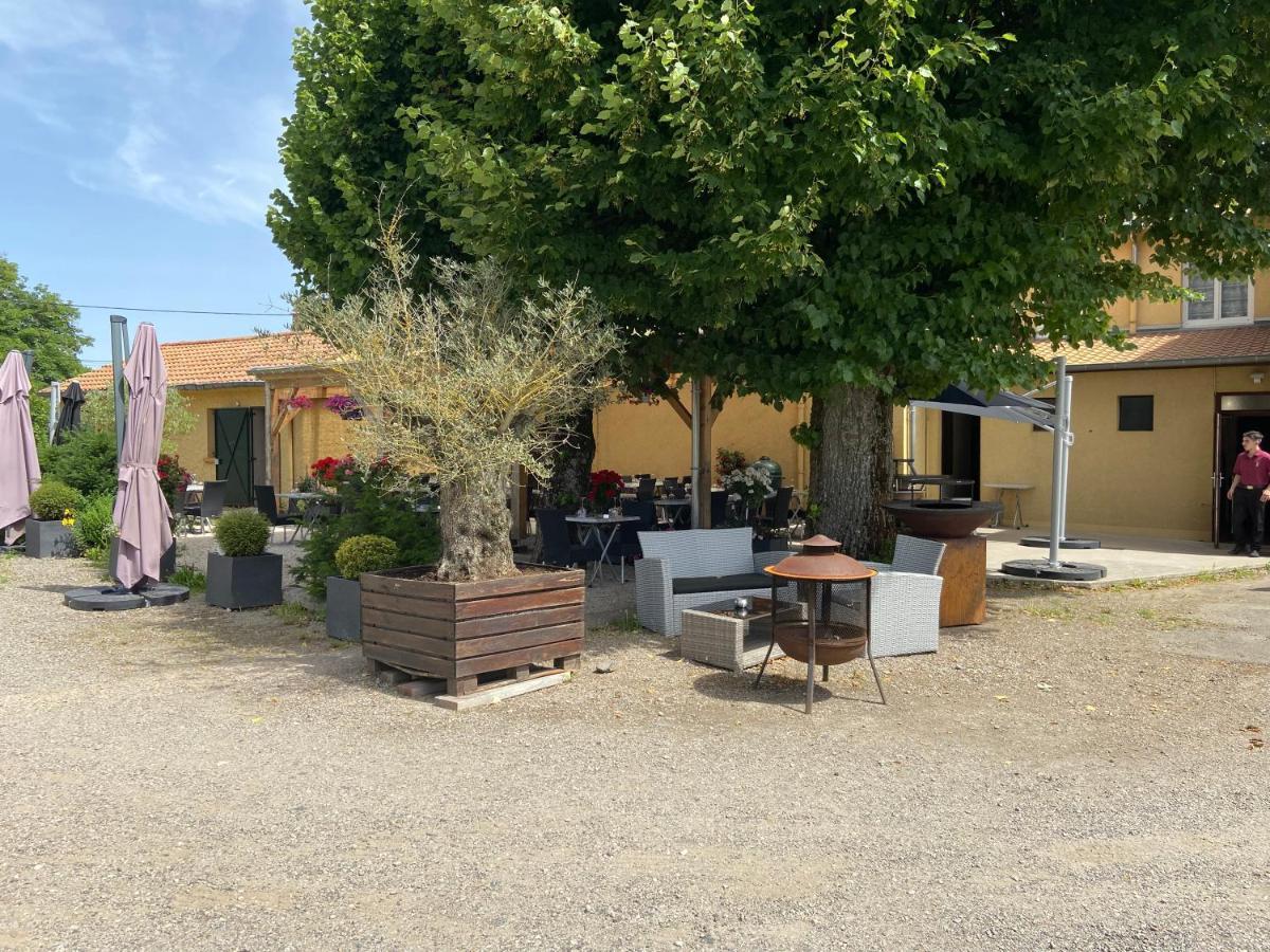 Logis L'Auberge Du Gros Silly-sur-Nied 외부 사진