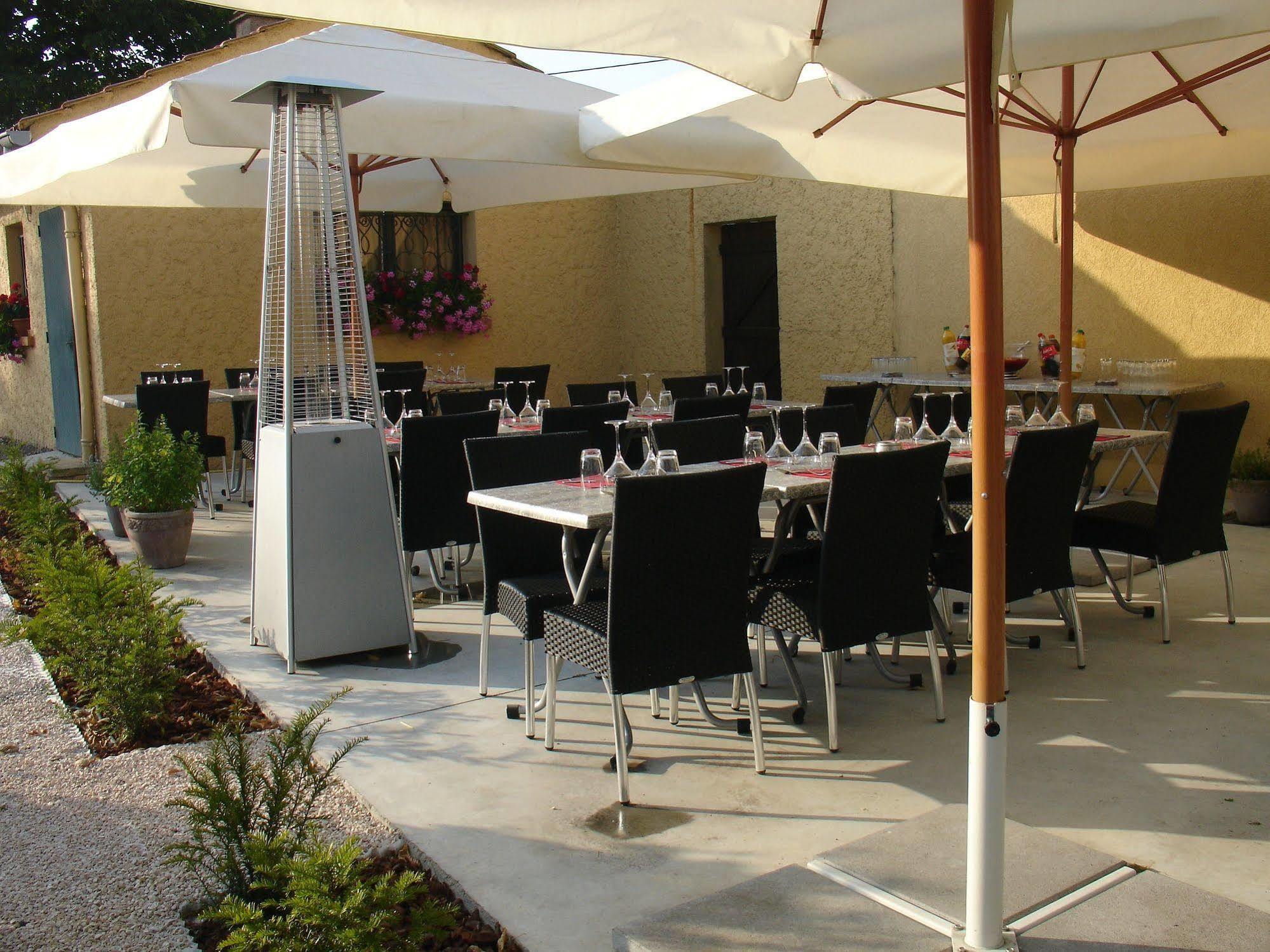 Logis L'Auberge Du Gros Silly-sur-Nied 외부 사진