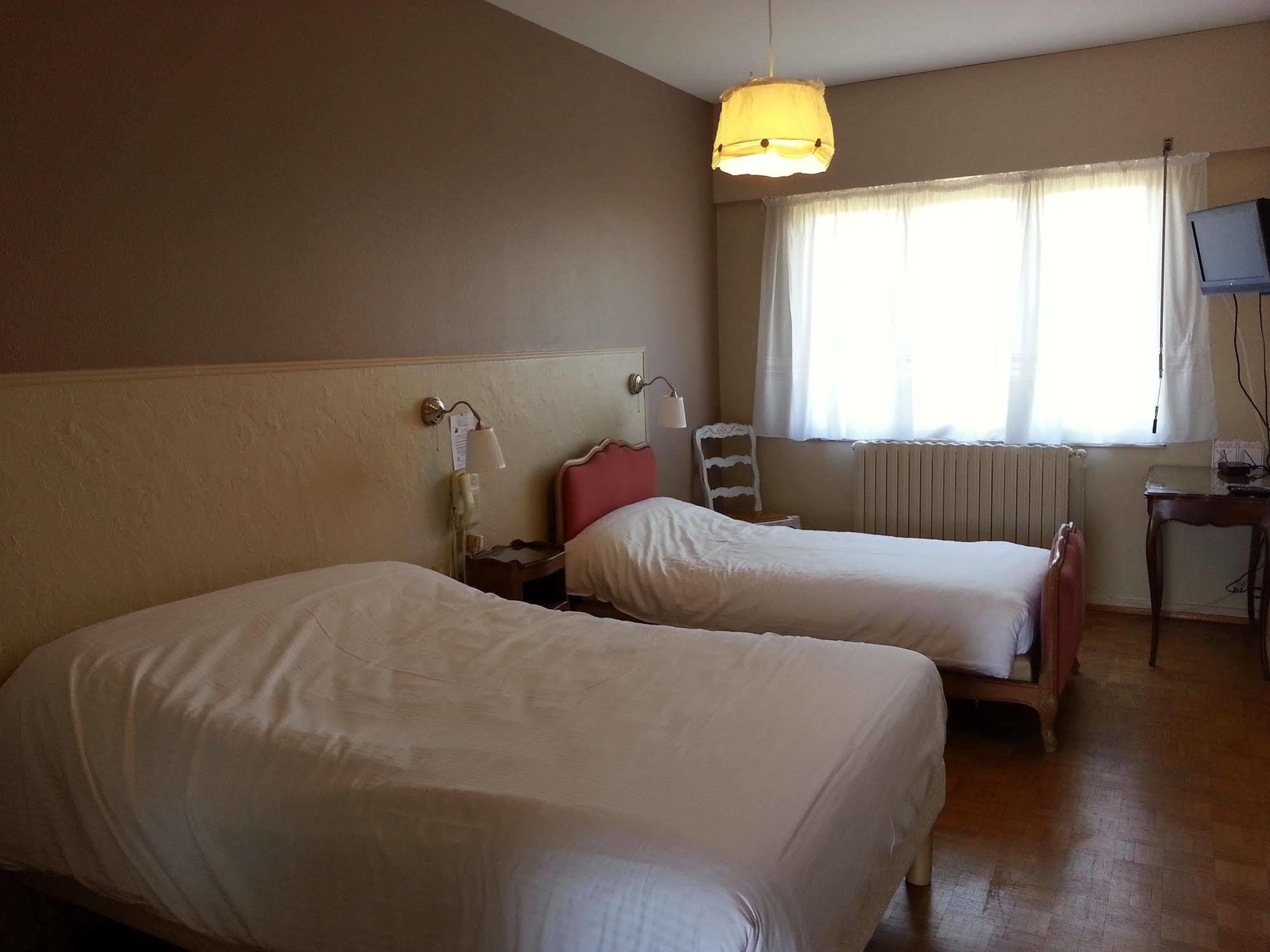 Logis L'Auberge Du Gros Silly-sur-Nied 외부 사진