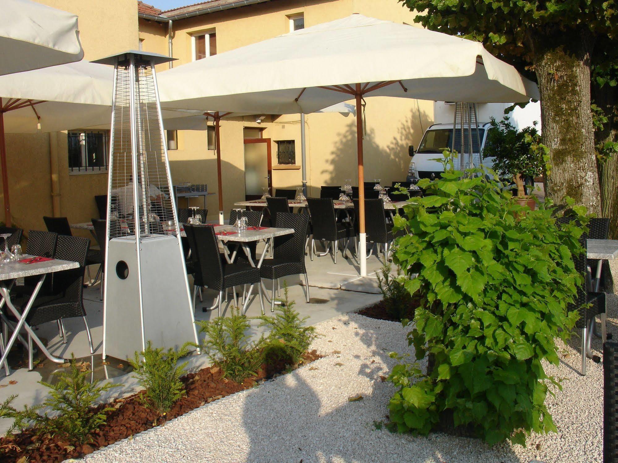 Logis L'Auberge Du Gros Silly-sur-Nied 외부 사진