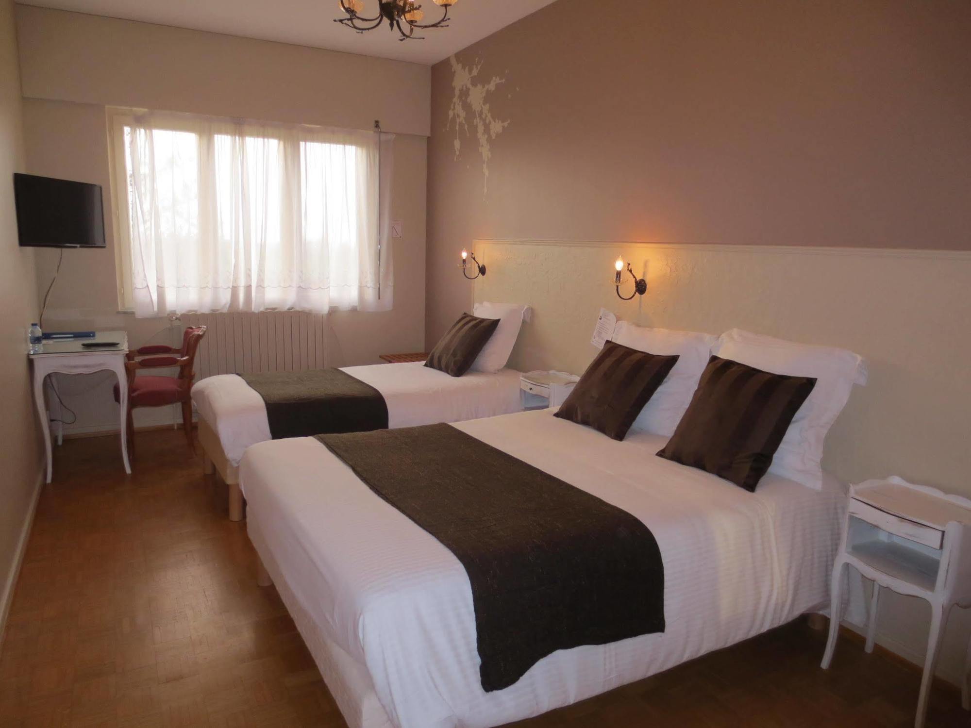 Logis L'Auberge Du Gros Silly-sur-Nied 외부 사진